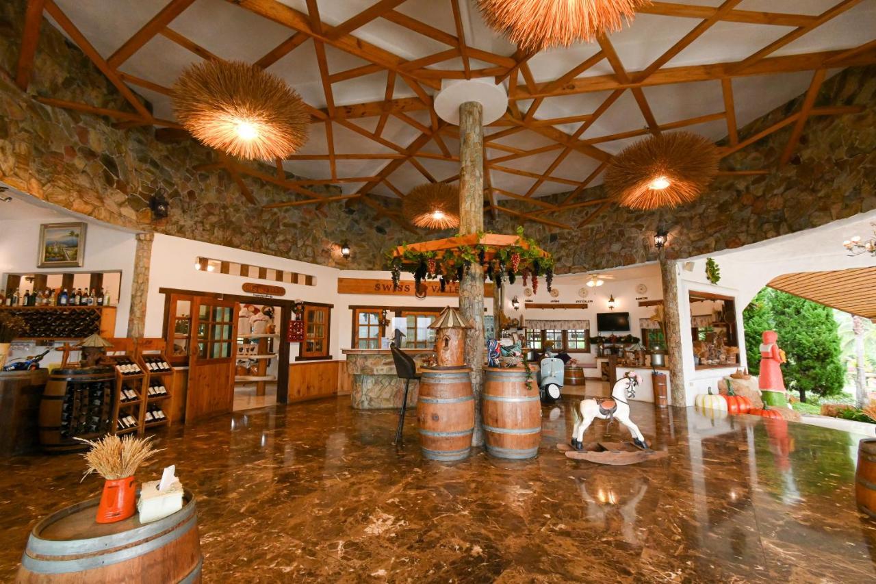 Swiss Valley Hip Resort Suan Phueng Zewnętrze zdjęcie