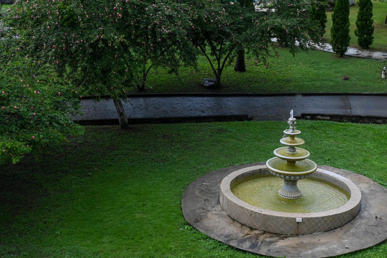 Swiss Valley Hip Resort Suan Phueng Zewnętrze zdjęcie