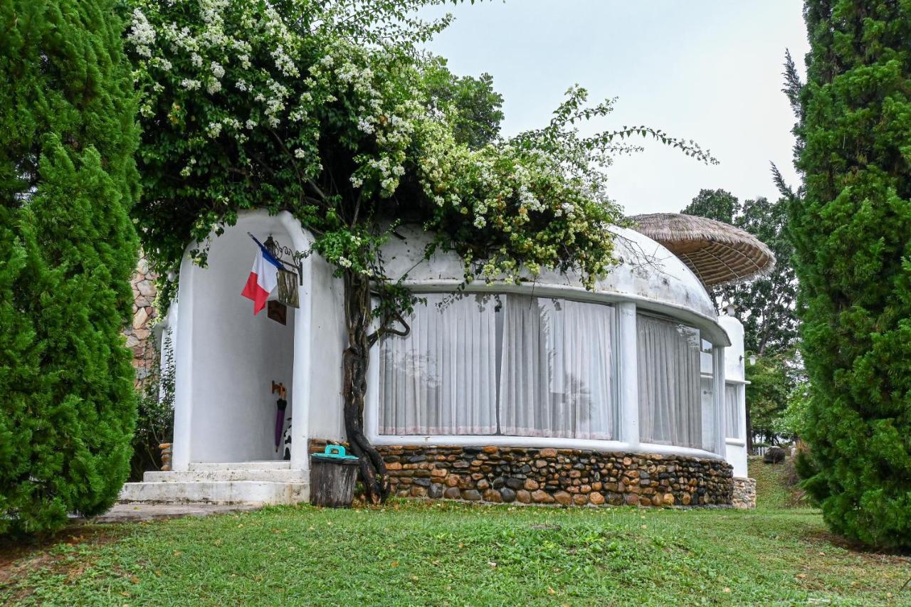 Swiss Valley Hip Resort Suan Phueng Zewnętrze zdjęcie
