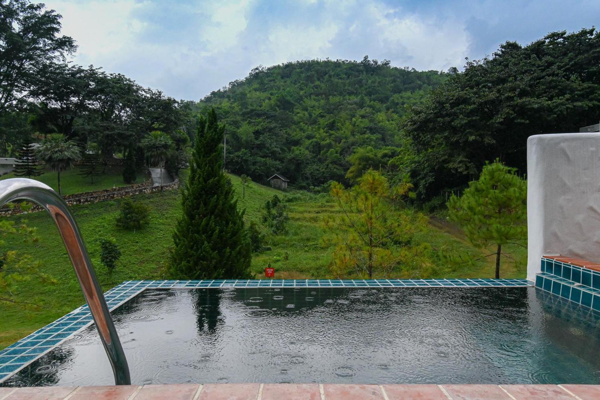 Swiss Valley Hip Resort Suan Phueng Pokój zdjęcie